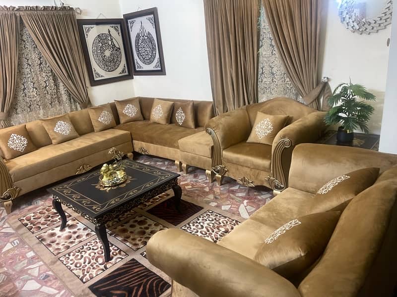 Branded Home furniture at v reasonable amount| Bed set| Sofa set| etc 12