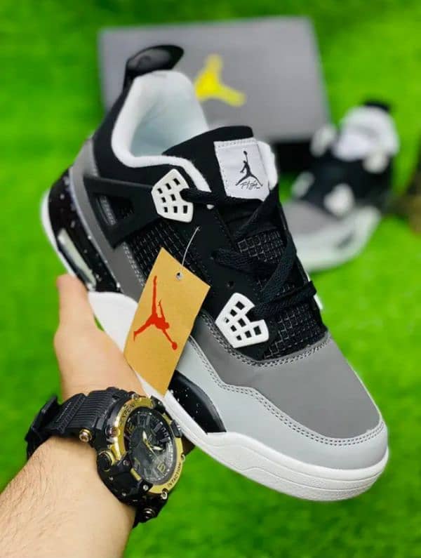 SHOES AIR JORDAN RETRO 4 / GREY BLACK SNEAKERS /WITH FREE DELIVERY 0