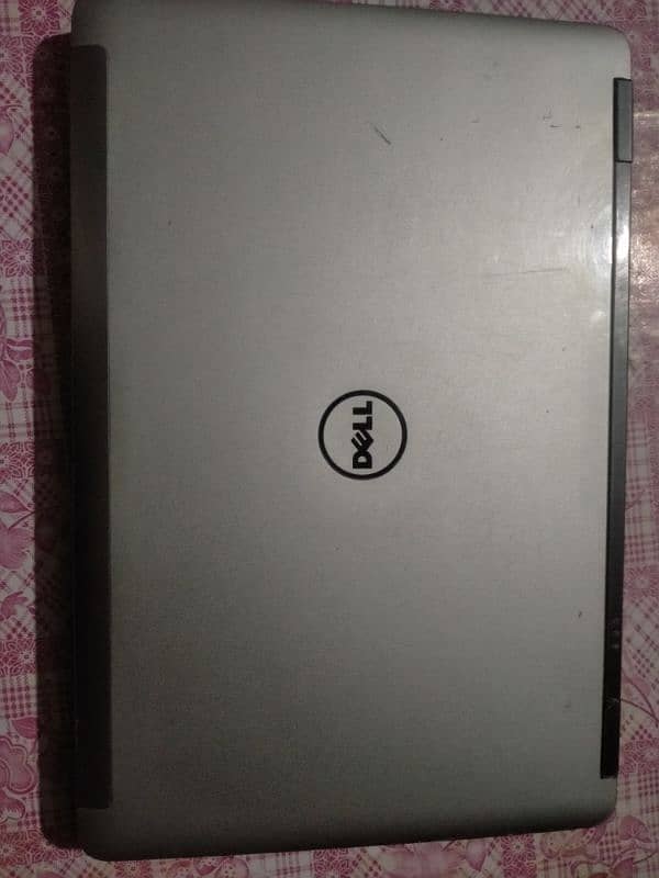 Dell precision M2800 0