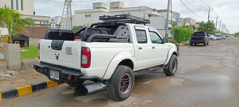 Nissan Navara 2006 3