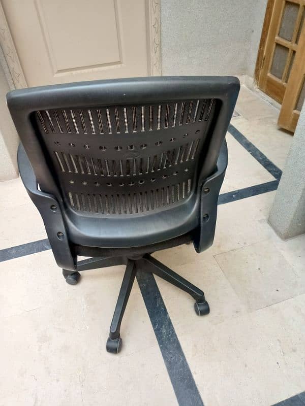 Boss Chair (B-514) 1