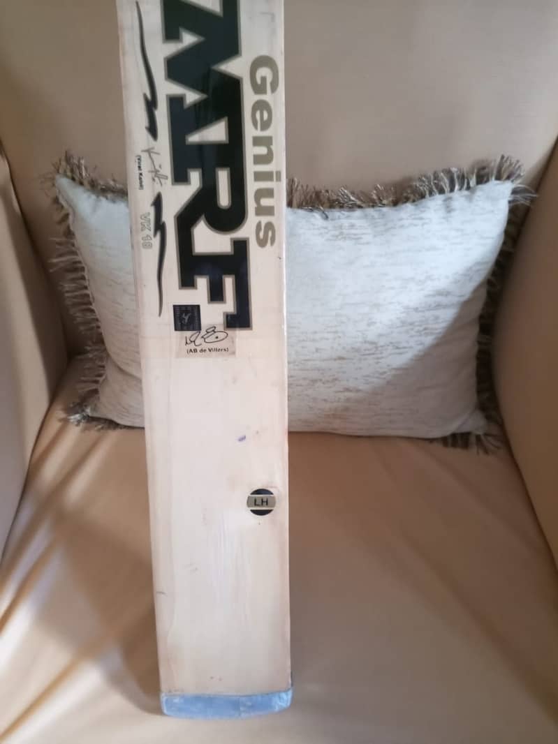 Mrf genuine Kashmir willow virat kohli's bat 6