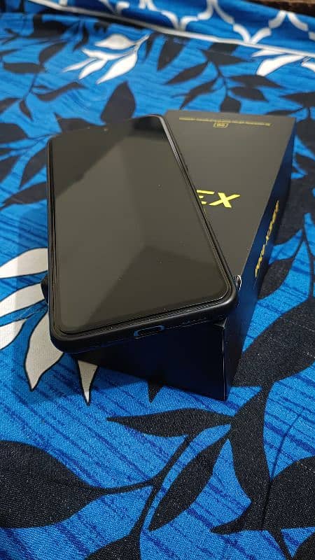 Poco x3gt (box and charger) 0