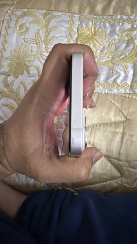 iphone 14 plus 128gb 4