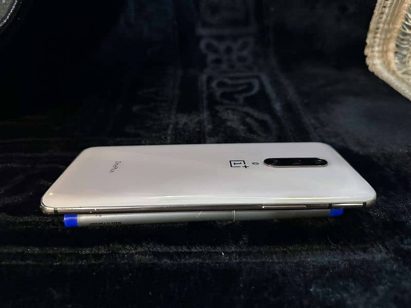 OnePlus 7 pro Gold n White Edition 7