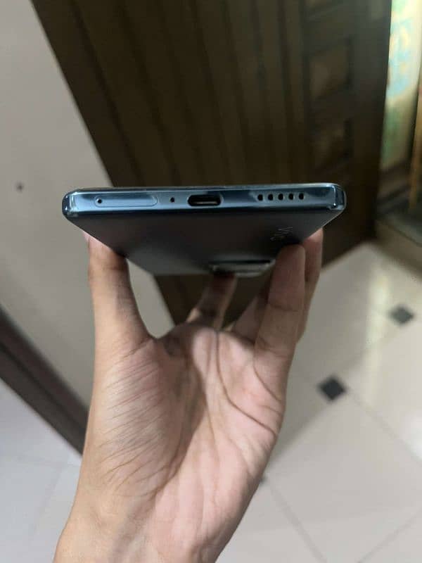 Vivo V30 5G 2