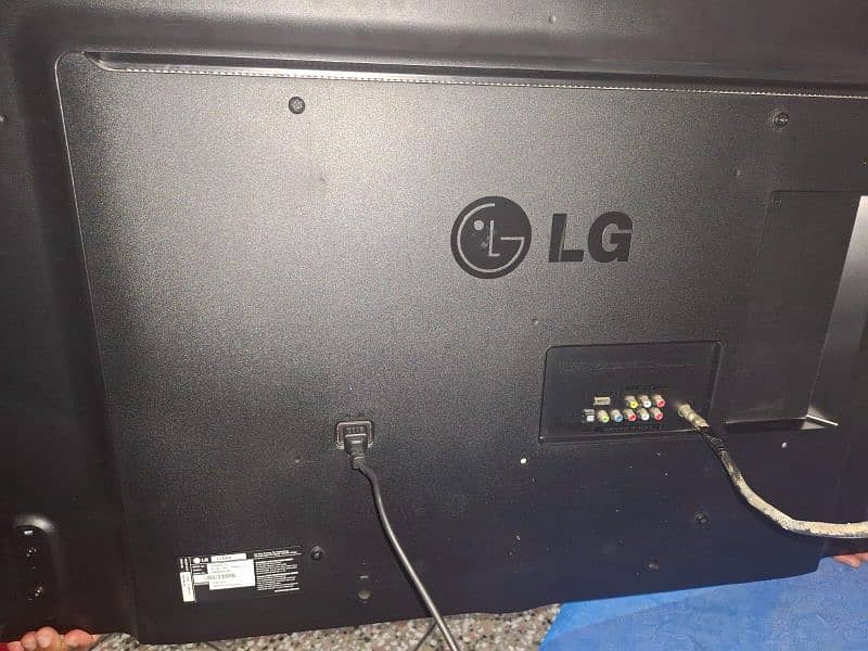 Lg led 47 inch urgent sale 2