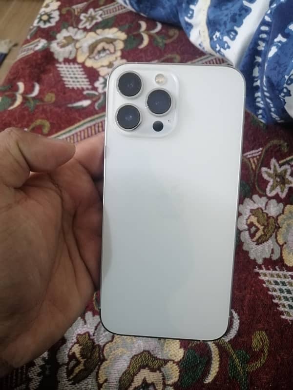 iPhone 13 Pro Max white color 1 tb jv 4