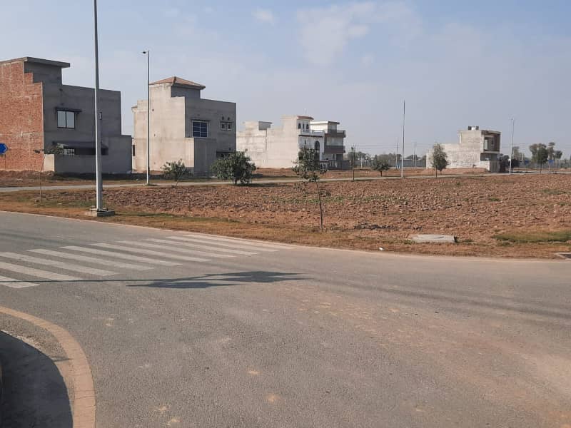 5 Marla Plot in F Block Citi Housing Sargodha Road Faisalabad 47