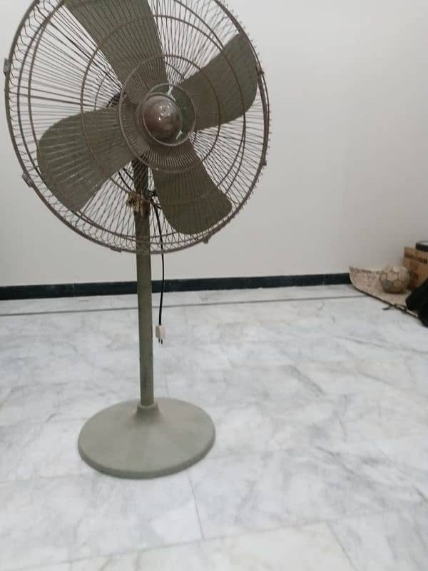 pedestal fan for sale 4