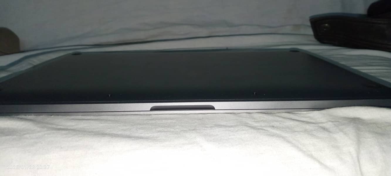 MacBook pro 2019 i9 3