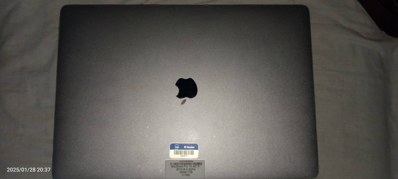 MacBook pro 2019 i9 8