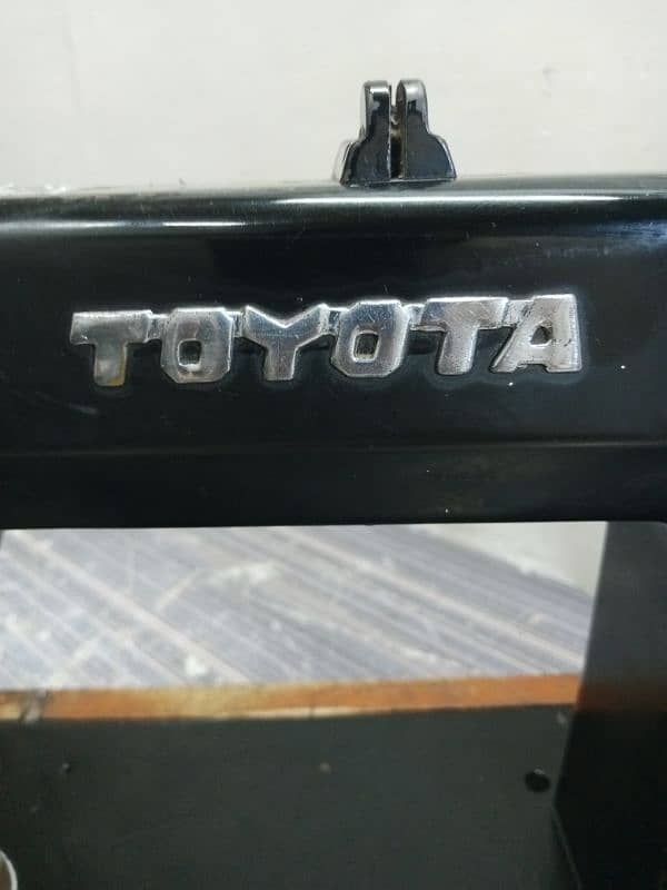 TOYOTA Sewing machine 9