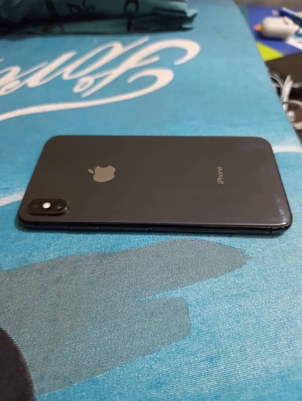 iPhone XS Max Jv 5