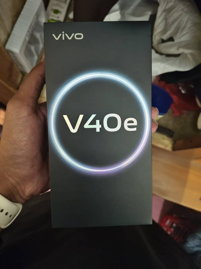 Vivo v40e 8+8 256 gb 10/10 condition 2