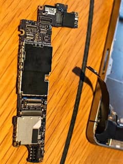 Apple iPhone 4S Motherboard PTA Approved