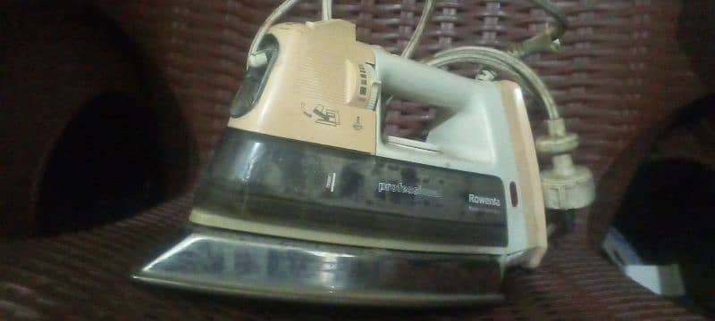 Rowenta steam iron 1