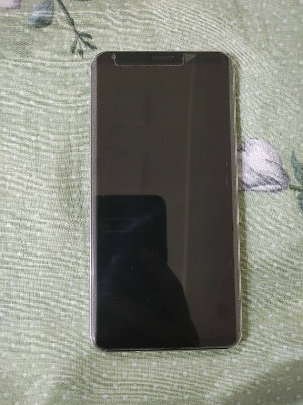 LG V30 plus 4/128 official PTA 0