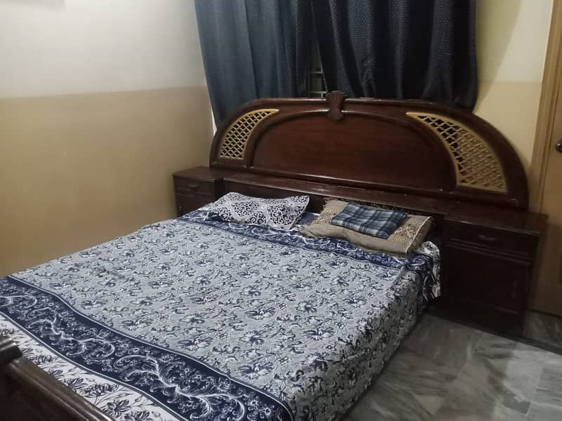 High Quality wooden bed for sale with mattress 2