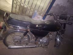 Honda cD 70 all documents ok hai price 40k