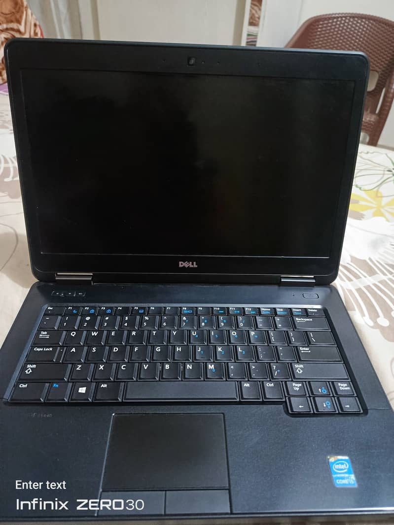 Dell laptop for sell in good condition. 0