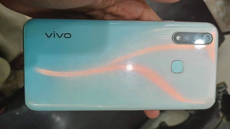 vivo y 19 one hand mobile . . with box original 1