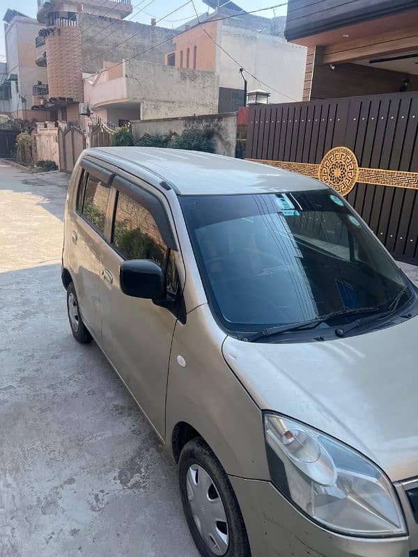 Suzuki Wagon R 2017 9