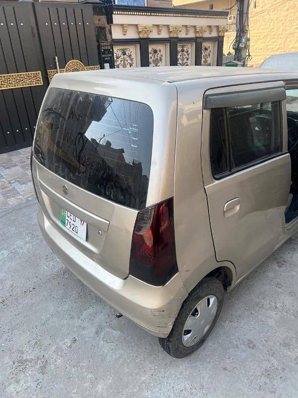 Suzuki Wagon R 2017 11