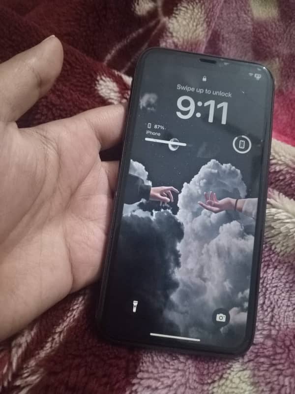 iphone 11 64 gb non pta sim locked 3