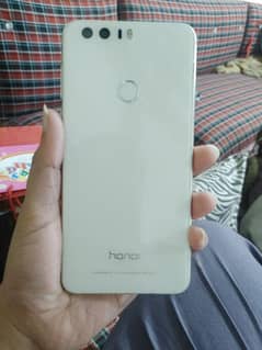 urgent for sale honor 8 neat and clean condition