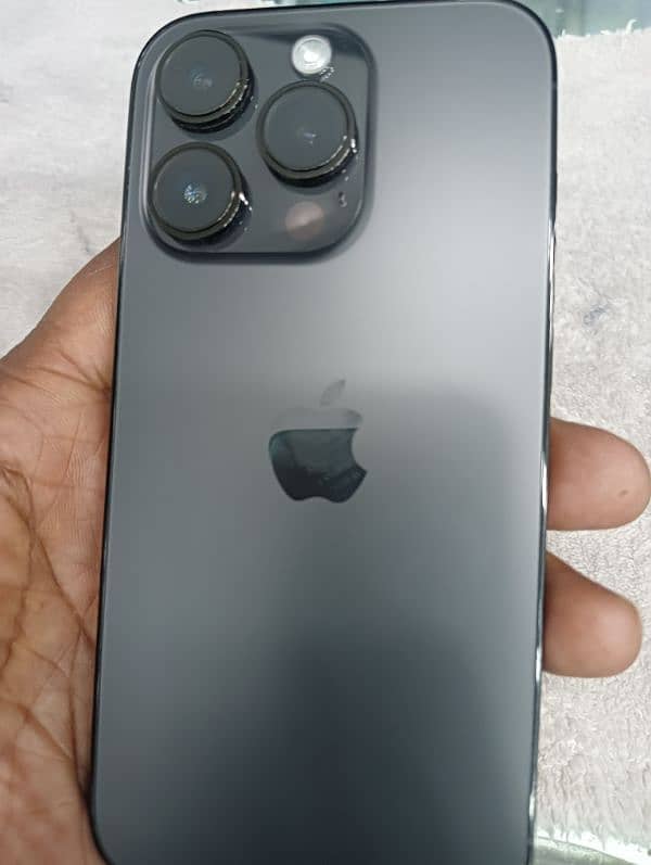 iphone 14 pro 128GB non pta 03.70. 1719.295 0