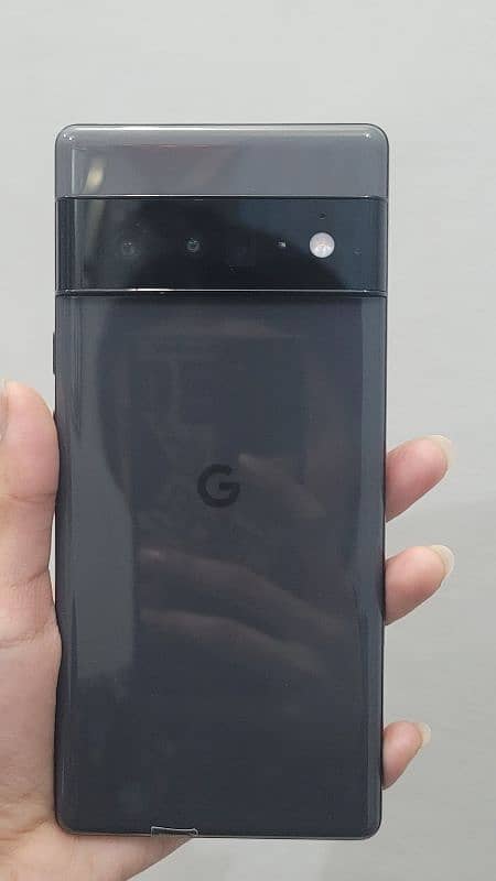 pixel 6 pro non PTA small dot hai side pe 0