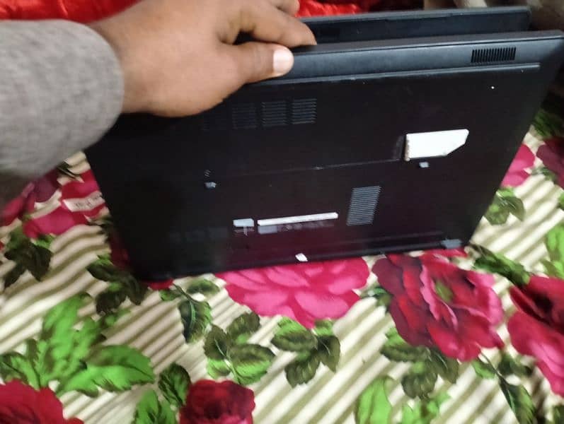 dell latitude 3460 with tach screen 4