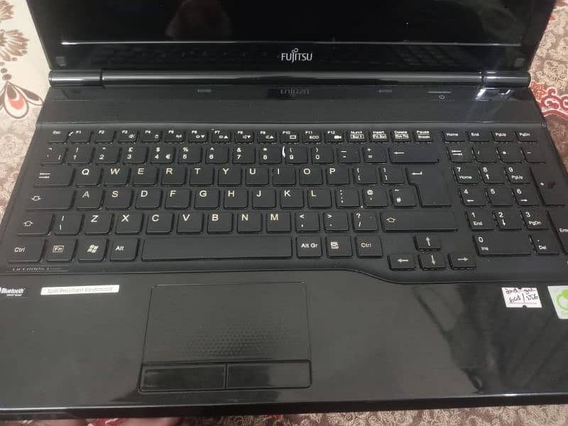 fujitsu laptop 5