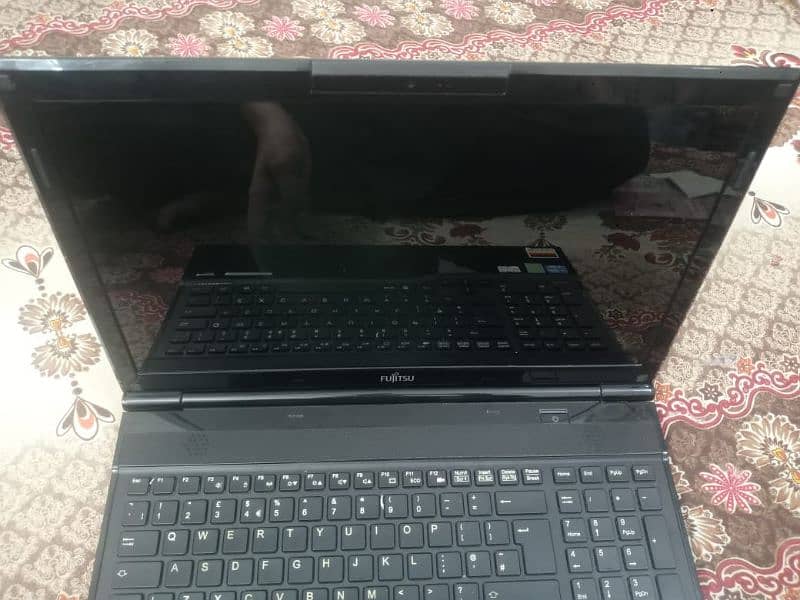 fujitsu laptop 6