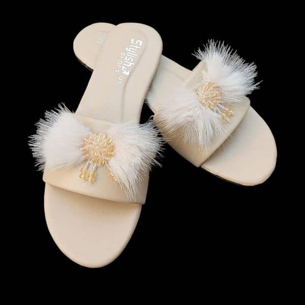 Stylish Women Slippers 2