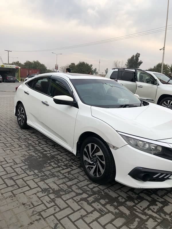 Honda Civic Oriel 2017 3