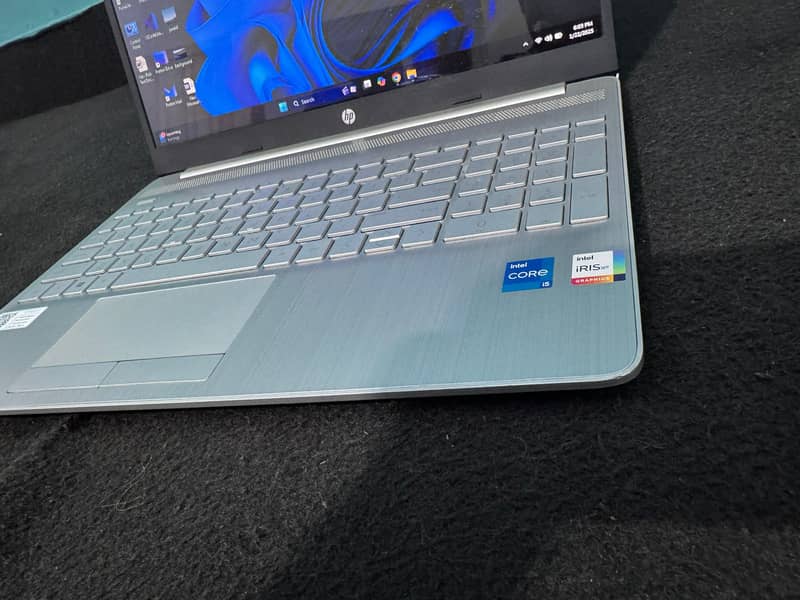 HP LAPTOP 5