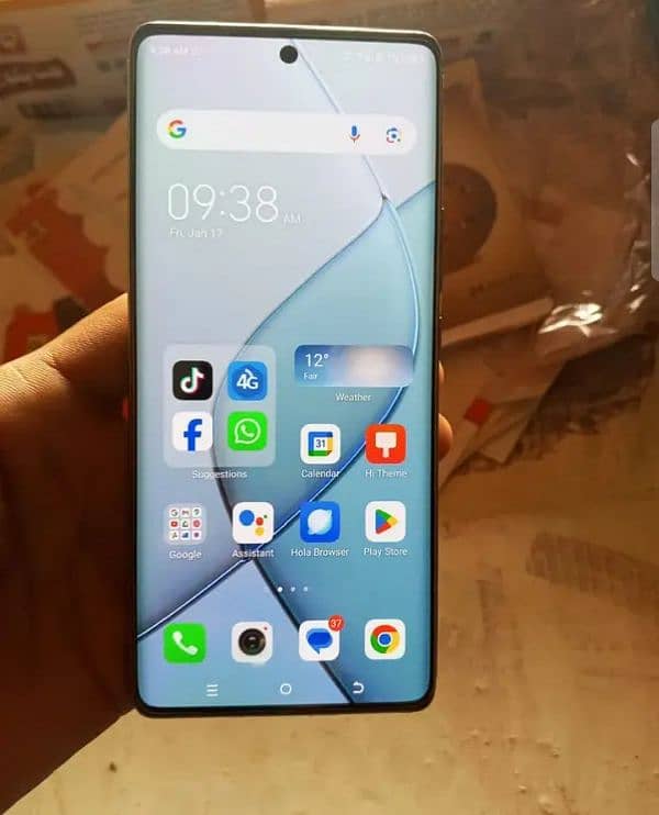 Tecno Spark 20 pro Plus 1