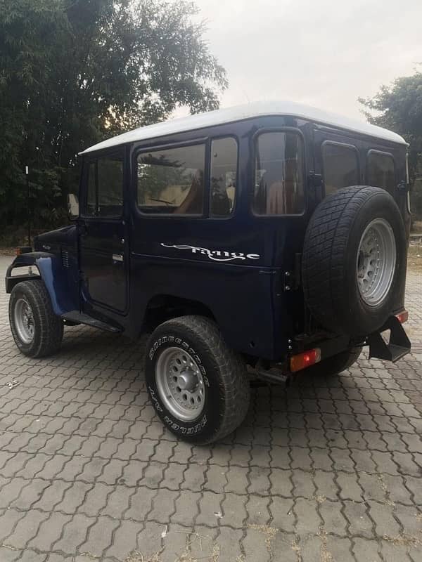 Toyota Fj Cruiser 1982 4