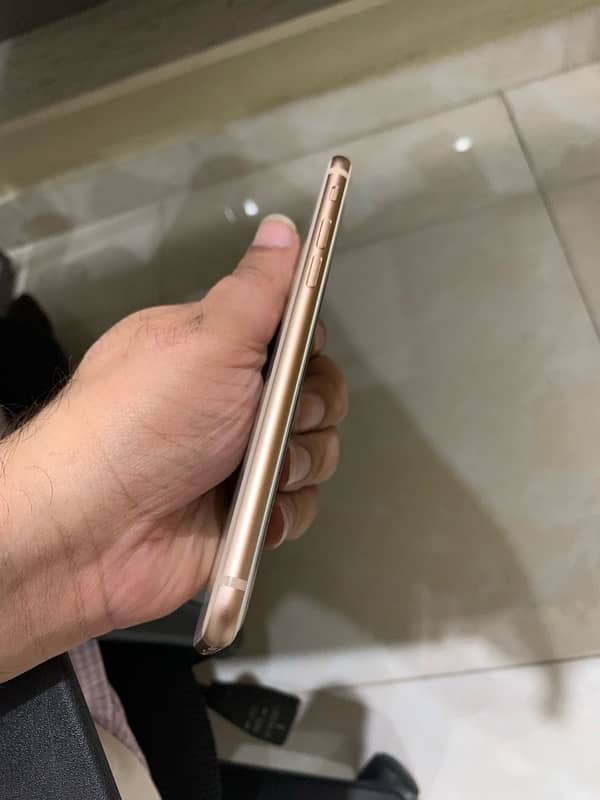 iPhone 8 256GB PTA approved 3