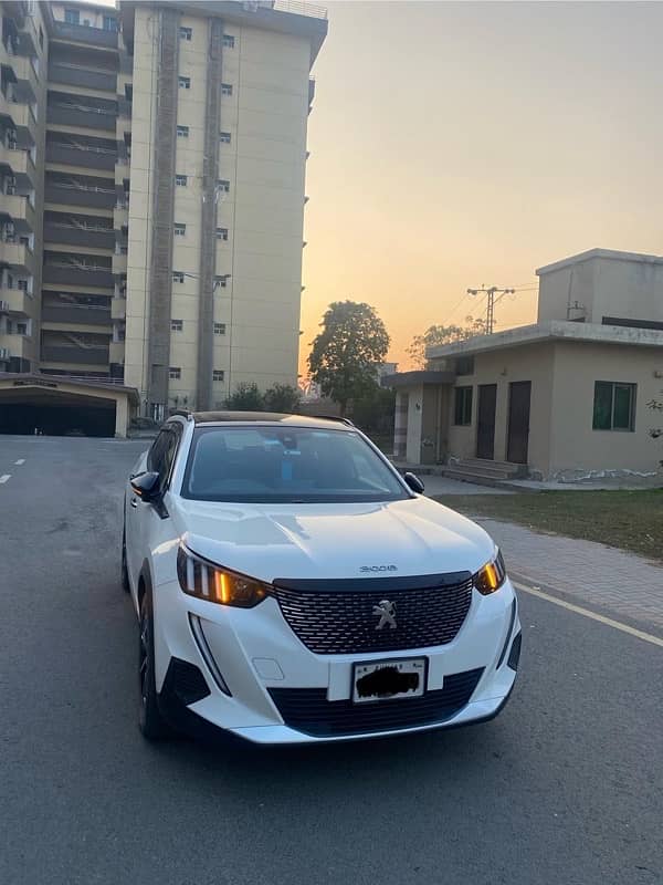 Peugeot 2008 Allure 2022 0