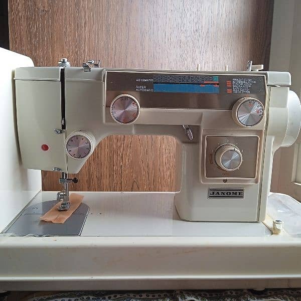 Janome Model 692 0