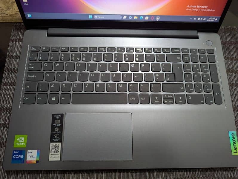 Lenovo ideapad 3 11th gen i7 24gb ram 512 nvme nvidia mx450 15ITL6 1