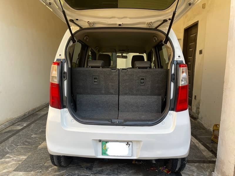 Suzuki Wagon R 2015 5