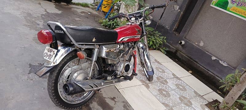 Honda 125 19 model  self start 0