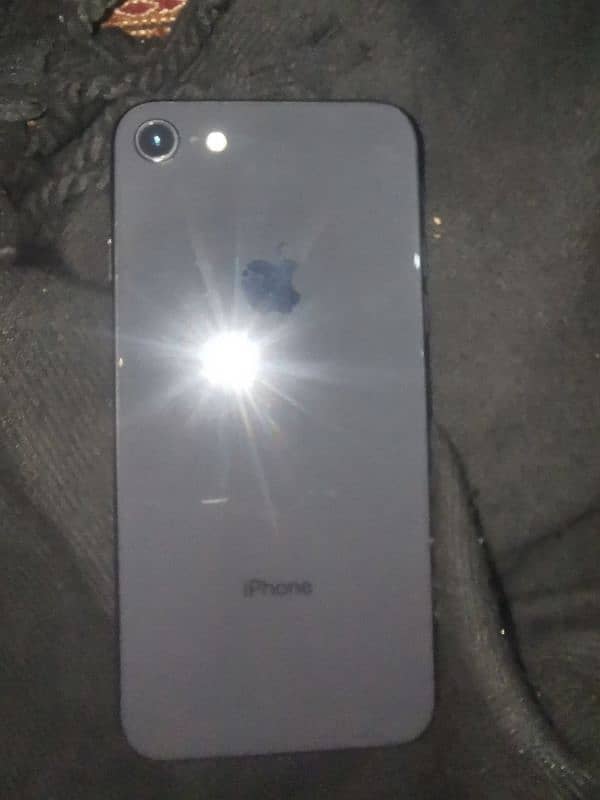 IPHONE 8 64GB NON PTA WATER PACK 0