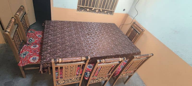 Dinning Table with 6 chairs less used good condition 7