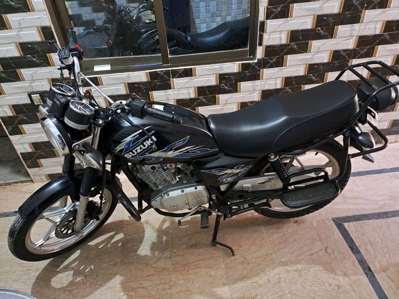 suzuki Gs 150 2