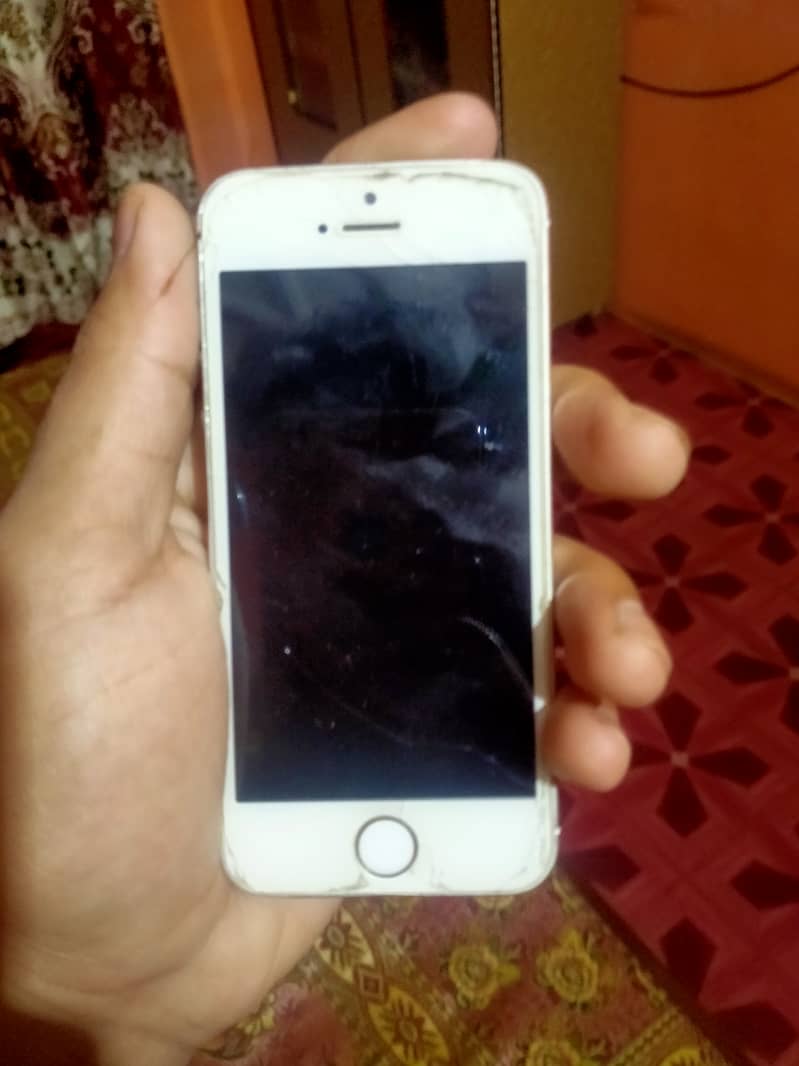 iPhone 5s 64 GB PTA proved 5